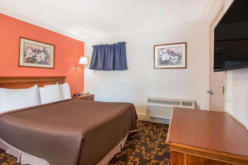 Howard Johnson By Wyndham Hershey Extérieur photo