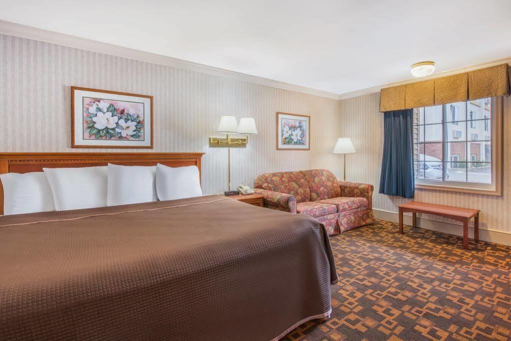 Howard Johnson By Wyndham Hershey Extérieur photo